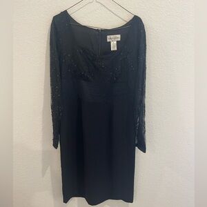 Bloomingdale’s Black Dress Size 6